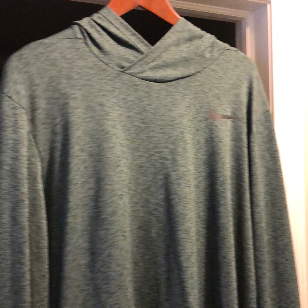 Nike dry fit lite sweatshirt.